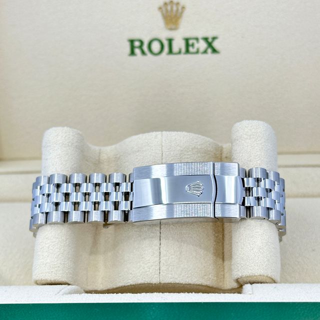 Rolex Datejust 41 126300 Image 3